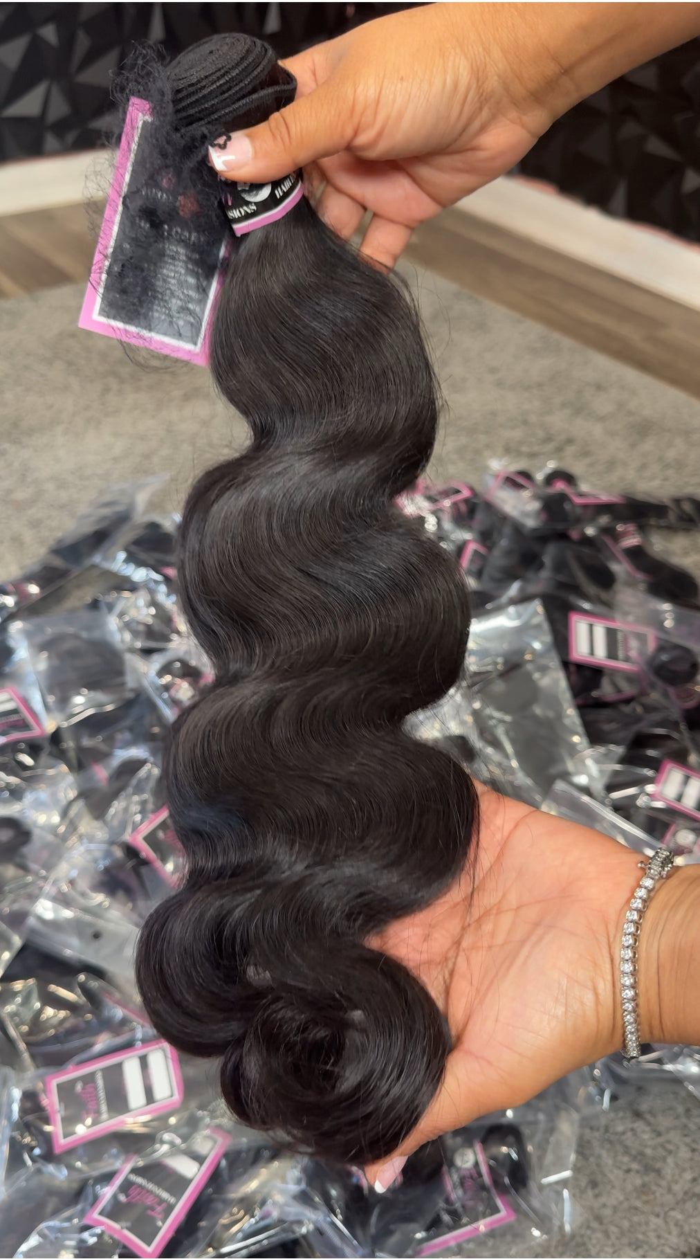 Body Wave Bundle by FaithHairExtensions
