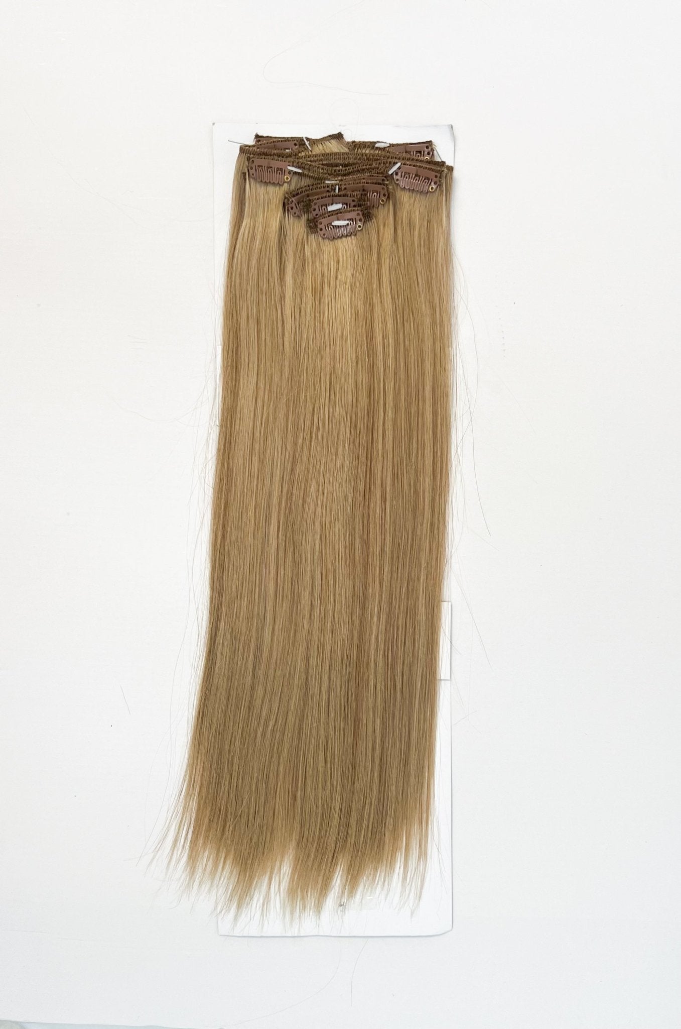 VIP Clip Extensions / Silky Straight - 18" (140 g ) ClipeX System by VIP Extensions