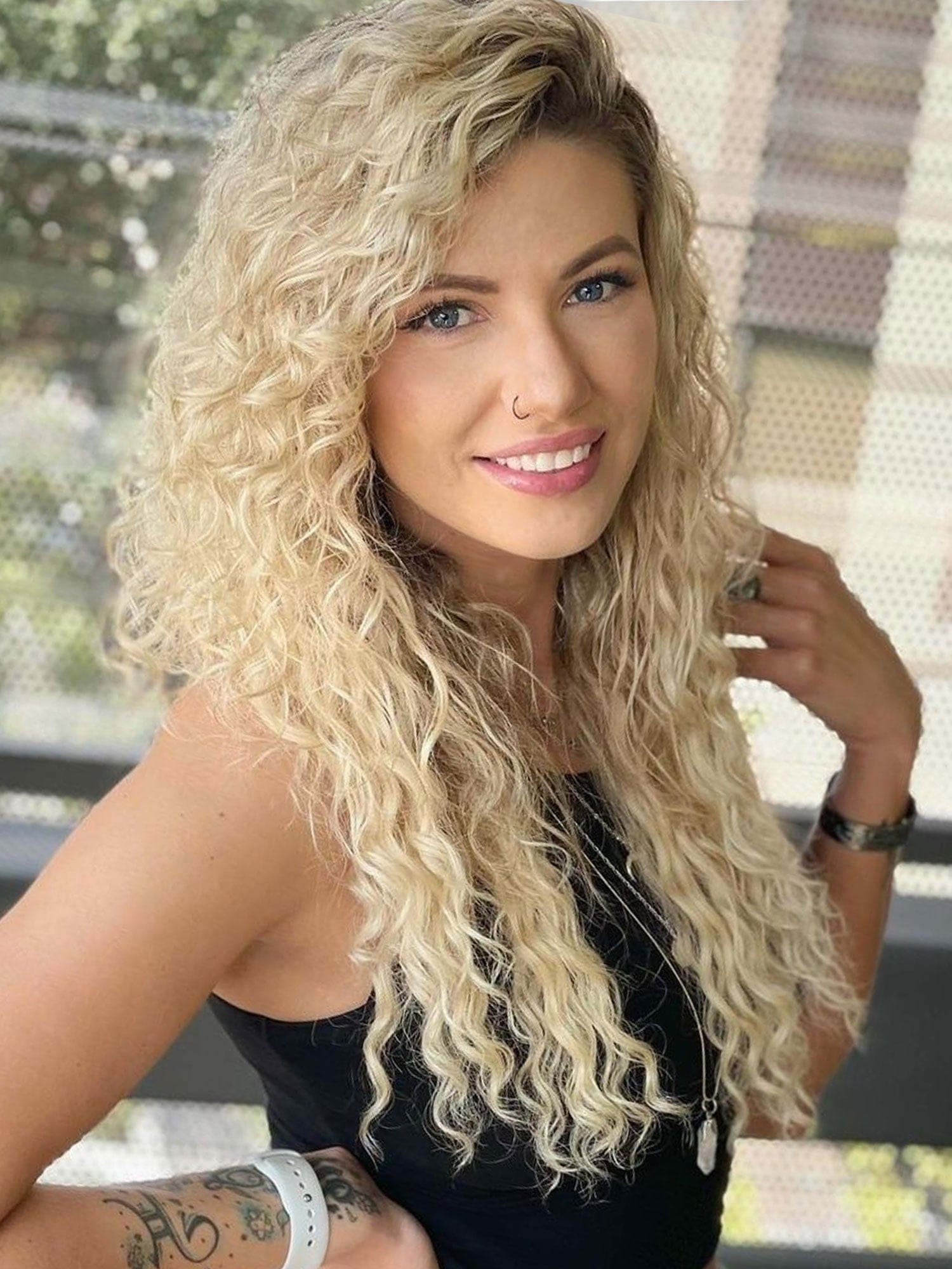 Curly Classic Clip-In Hair Extensions by Perfect Locks